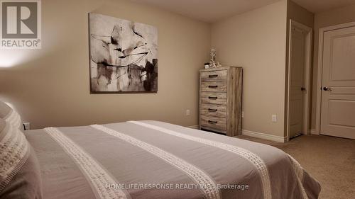 4451 Eclipse Way, Niagara Falls, ON - Indoor Photo Showing Bedroom