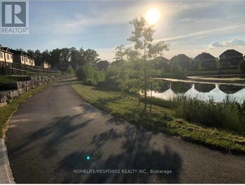 4451 Eclipse Way, Niagara Falls, ON - Outdoor With View