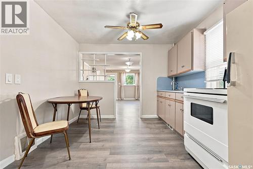 1421 23Rd Street W, Saskatoon, SK - Indoor