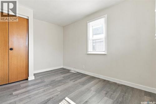 1421 23Rd Street W, Saskatoon, SK - Indoor Photo Showing Other Room
