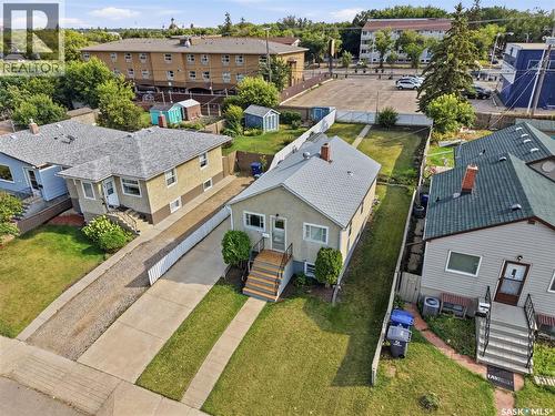 1421 23Rd Street W, Saskatoon, SK - Outdoor