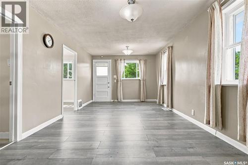1421 23Rd Street W, Saskatoon, SK - Indoor Photo Showing Other Room
