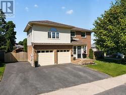 911 WATSON PLACE  Midland, ON L4R 5B9