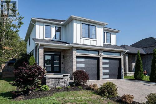 21 ARMSTRONG STREET  Strathroy-Caradoc (Mount Brydges), ON N0L 1W0