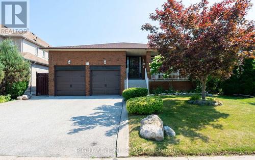 11 TIMBER LANE  Vaughan, ON L4L 3J6