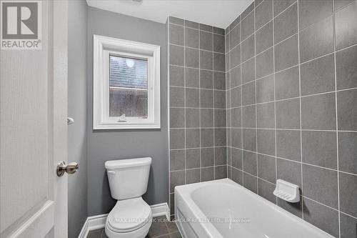 2094 Webster Blvd | 2nd Bathroom ensuite - 2094 Webster Boulevard, Innisfil, ON - Indoor Photo Showing Bathroom