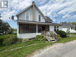 12 CIRCLE DRIVE S Rideau Lakes, ON K0G 1E0