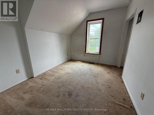 12 Circle Drive S, Rideau Lakes, ON - Indoor Photo Showing Other Room