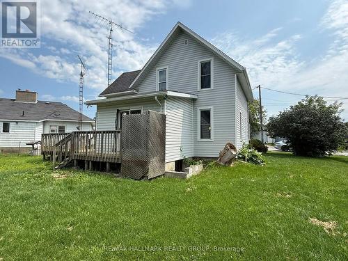 12 Circle Drive S, Rideau Lakes, ON - Outdoor