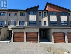 49 FLAN BOULEVARD Barrie, ON L9J 0E1