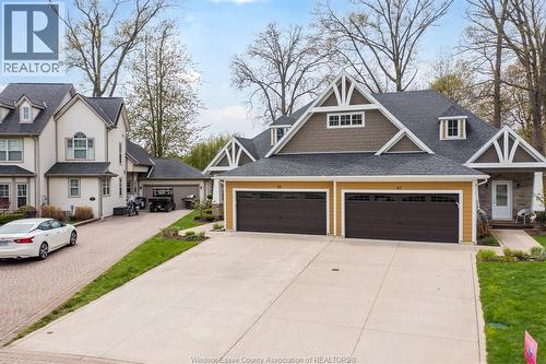 69 RED OAK CRESCENT  Amherstburg, ON N9V 4C4