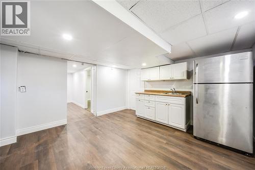 1153 Harrison, Windsor, ON - Indoor Photo Showing Kitchen