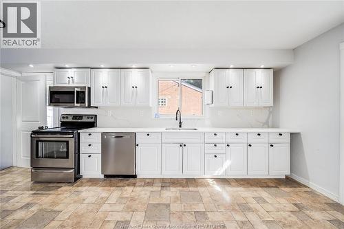 1153 Harrison, Windsor, ON - Indoor Photo Showing Kitchen