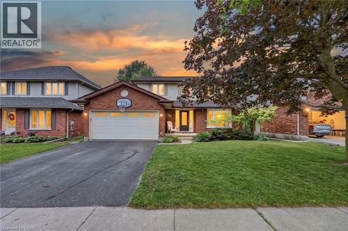 27 SIOUX Crescent  Woodstock, ON N4T 1G2