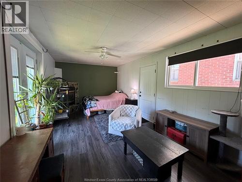 858 Laporte, Windsor, ON - Indoor