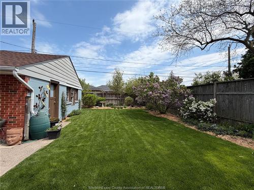 858 Laporte, Windsor, ON - Outdoor