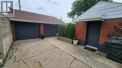 858 Laporte, Windsor, ON - Outdoor With Exterior