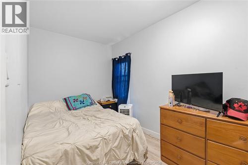 314 Bruce, Windsor, ON - Indoor Photo Showing Bedroom