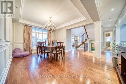 18 Soleil Boulevard, Aurora, ON - Indoor Photo Showing Dining Room