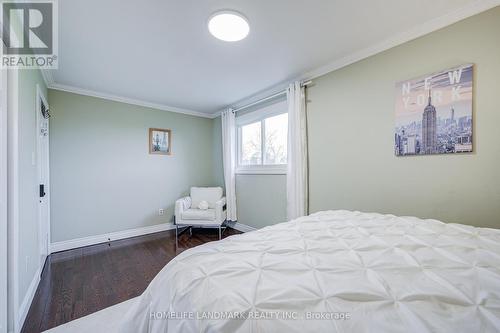 2105 Folkway Drive, Mississauga, ON - Indoor Photo Showing Bedroom