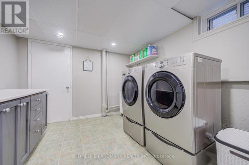 2105 Folkway Drive, Mississauga, ON - Indoor Photo Showing Laundry Room