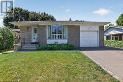42 PERGOLA ROAD  Toronto, ON M9W 5K6