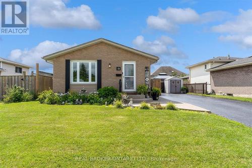 19 ACADIA DRIVE  Welland (Prince Charles), ON L3C 6L4