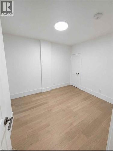 561 Wentworth Street N, Hamilton, ON - Indoor Photo Showing Other Room