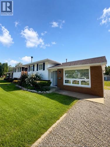 1860 Service ROAD  Kingsville, ON N0P 2G0