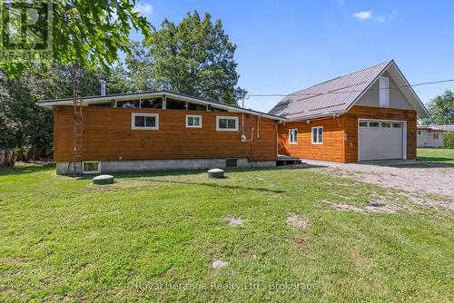 9 GOLD STREET  Kawartha Lakes (Fenelon), ON K0M 1N0