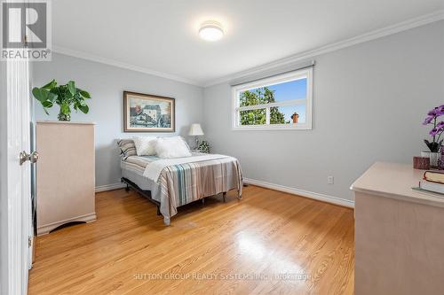 228 Chantenay Drive, Mississauga, ON - Indoor Photo Showing Bedroom