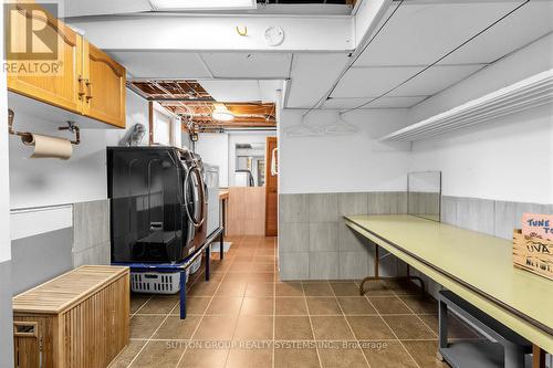 228 Chantenay Drive, Mississauga, ON - Indoor