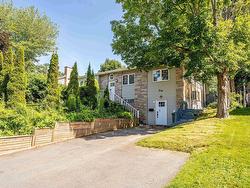 40 Gateway Road  Halifax, NS B3M 1M9