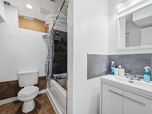 40 Gateway Road, Halifax, NS - Indoor Photo Showing Bathroom
