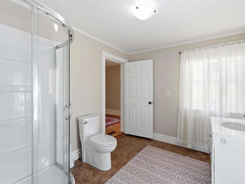 4770 Highway 1, Weymouth, NS - Indoor Photo Showing Bathroom