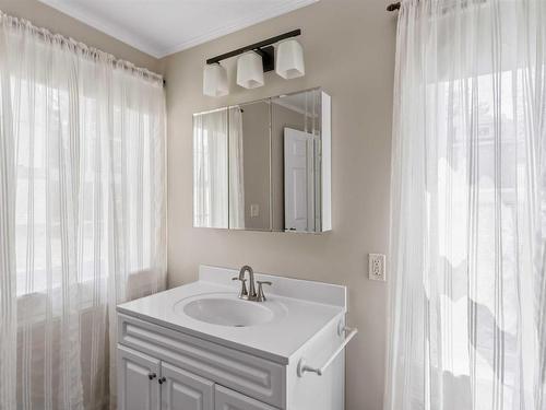 4770 Highway 1, Weymouth, NS - Indoor Photo Showing Bathroom