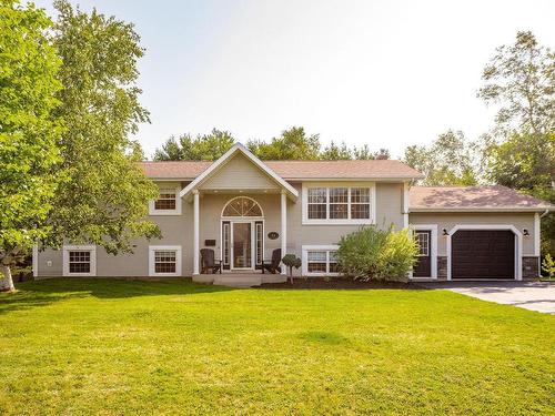 54 Anne Crescent  Stratford, PE C1B 1M8