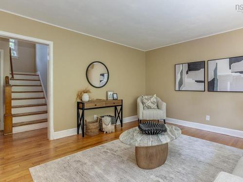 2821 Ralph Devlin Drive, Halifax, NS - Indoor Photo Showing Living Room