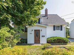 2821 Ralph Devlin Drive  Halifax, NS B3L 3T2