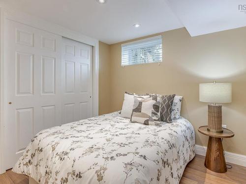 2821 Ralph Devlin Drive, Halifax, NS - Indoor Photo Showing Bedroom