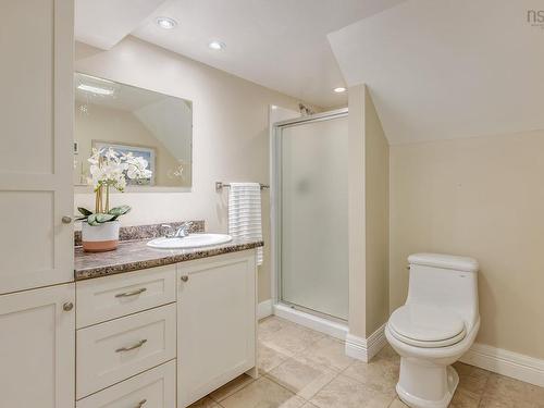 2821 Ralph Devlin Drive, Halifax, NS - Indoor Photo Showing Bathroom