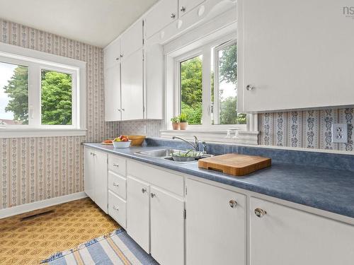 22 Kent Road, Kentville, NS - Indoor Photo Showing Kitchen With Double Sink
