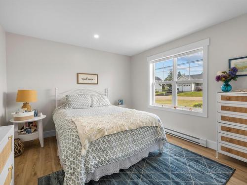 21 Waters Edge Lane, Cornwall, PE - Indoor Photo Showing Bedroom