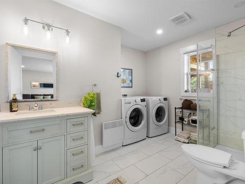 21 Waters Edge Lane, Cornwall, PE - Indoor Photo Showing Laundry Room