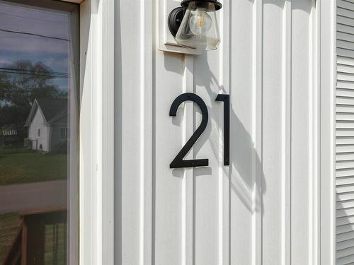 21 Waters Edge Lane, Cornwall, PE - Indoor Photo Showing Other Room