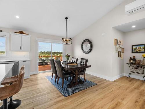 21 Waters Edge Lane, Cornwall, PE - Indoor Photo Showing Dining Room