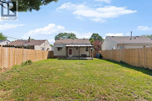 2293 Marentette, Windsor, ON - Outdoor