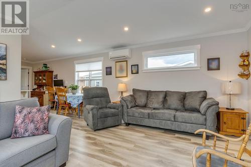 38 Halton Drive, Elmsdale, NS 