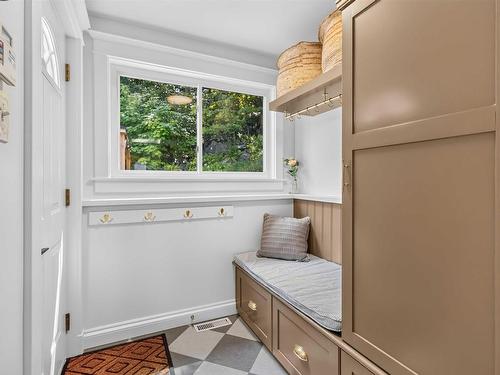 4 Maplewood Drive, Halifax, NS - Indoor Photo Showing Other Room