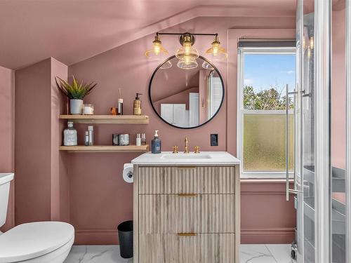 4 Maplewood Drive, Halifax, NS - Indoor Photo Showing Bathroom